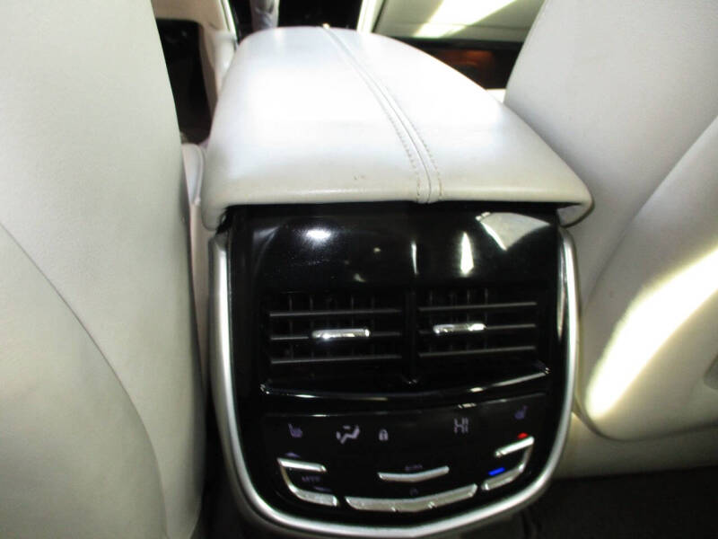 2014 Cadillac XTS Platinum Collection