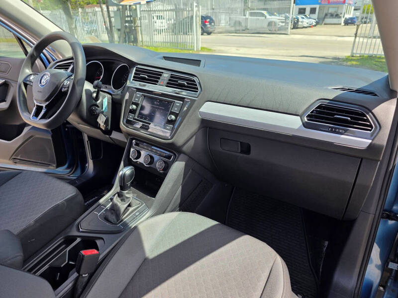 2019 Volkswagen Tiguan S
