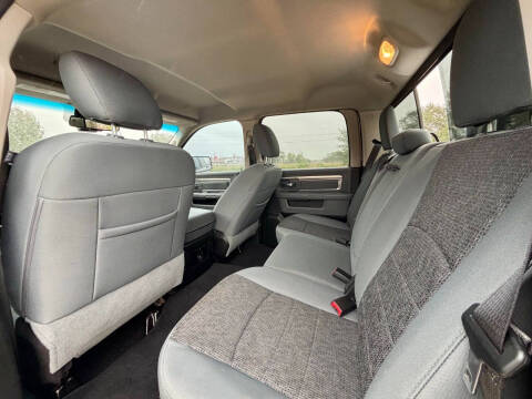 2019 RAM 1500 Classic Lone Star