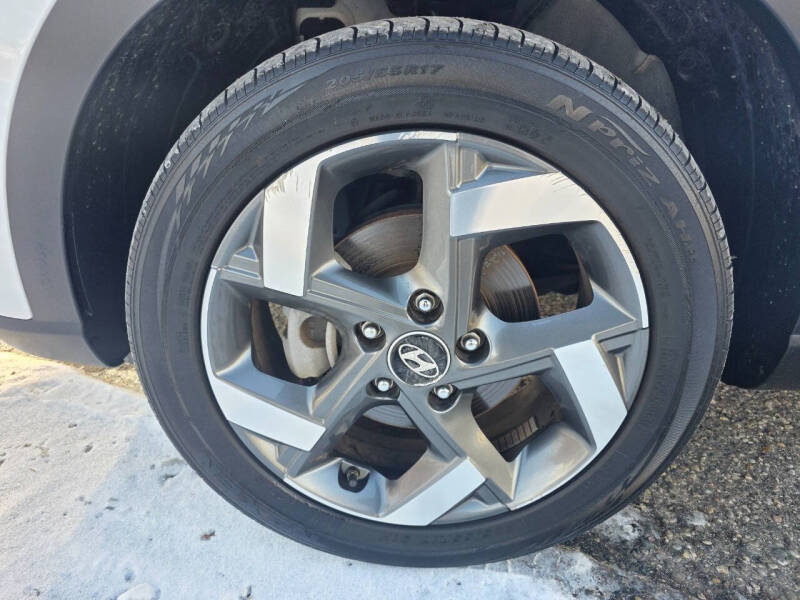 2021 Hyundai Venue SEL