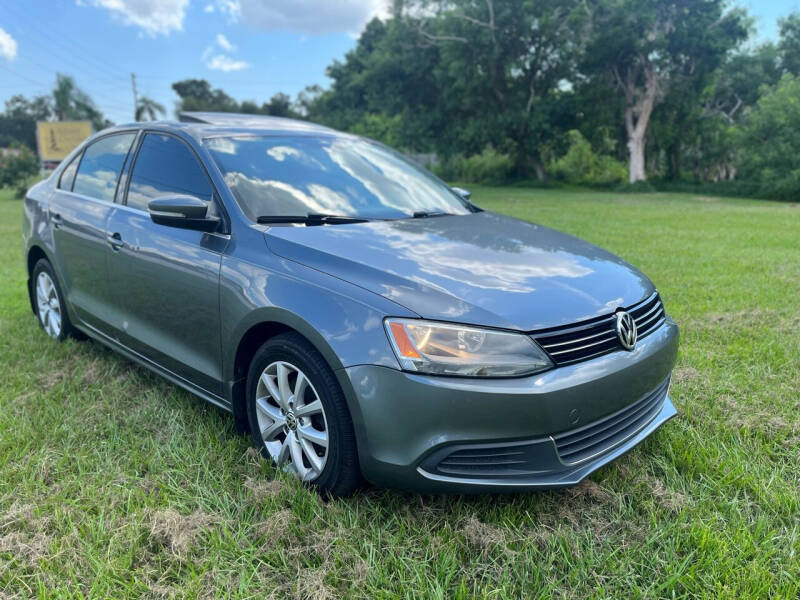 2013 Volkswagen Jetta SE photo 3