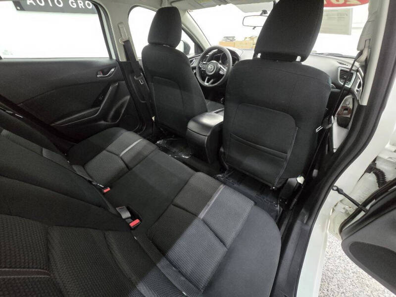 2017 Mazda MAZDA3 Sport