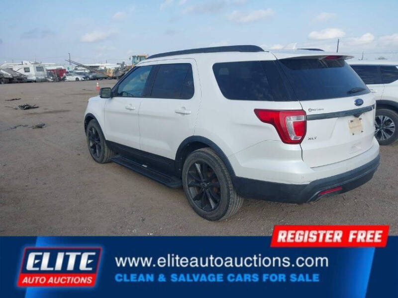 2017 Ford Explorer XLT