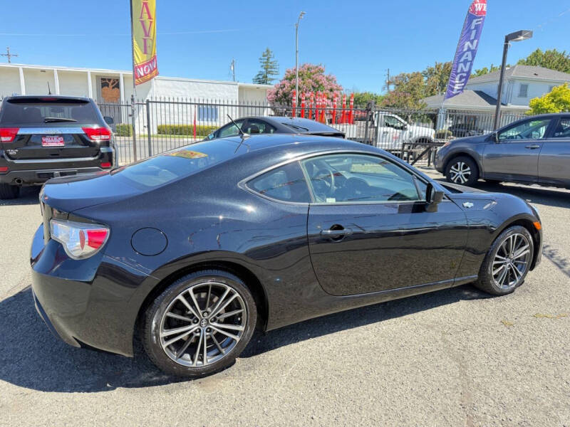 2013 Scion FR-S