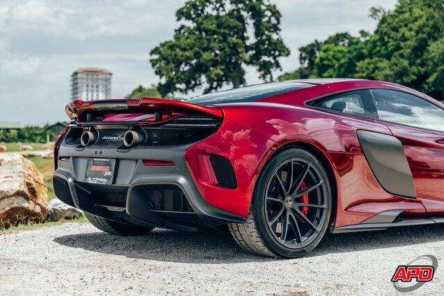 2016 McLaren 675LT