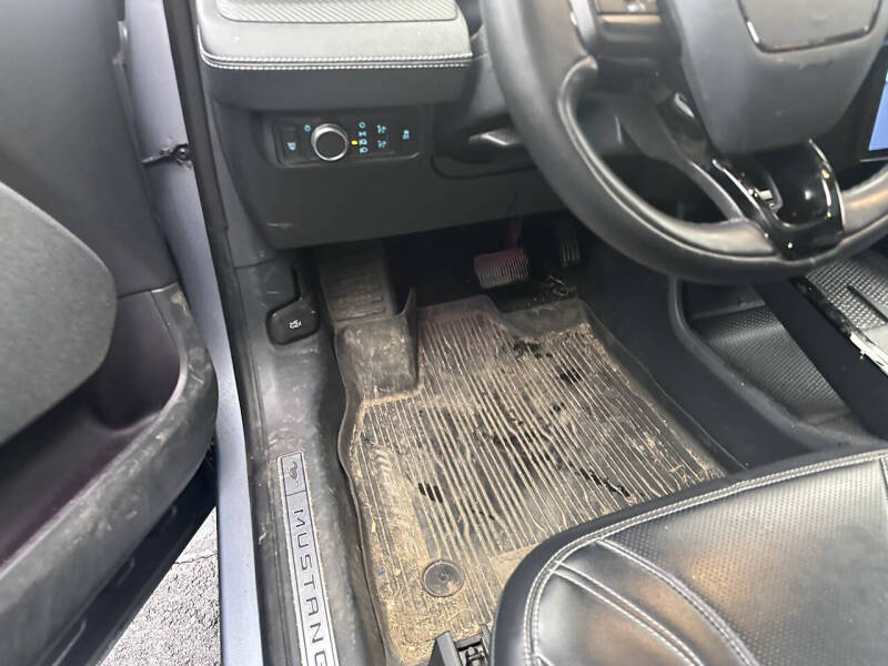 2022 Ford Mustang Mach-E Premium