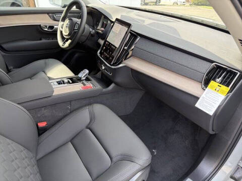 2026 Volvo XC90 B6 Plus 7P