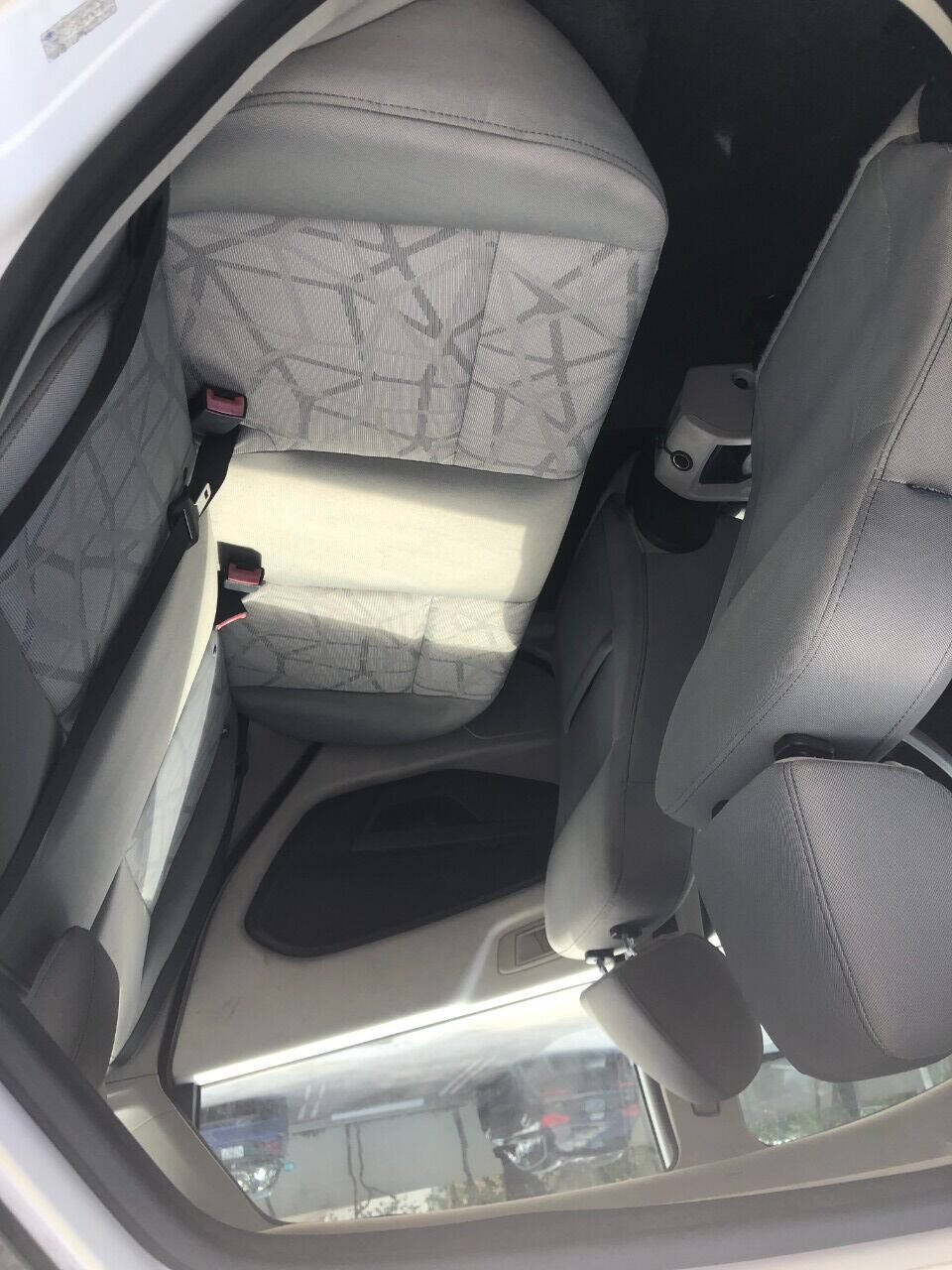 2013 Ford Fiesta  - $4,900