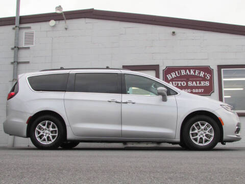 2022 Chrysler Pacifica for sale at Brubakers Auto Sales in Myerstown PA
