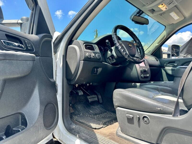 2014 Chevrolet Silverado 2500HD  - $26,995