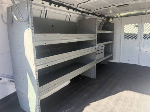 2021 Chevrolet Express 2500