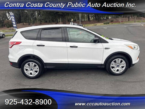 2016 Ford Escape S