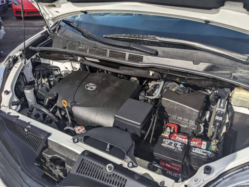 2017 Toyota Sienna L 7-Passenger