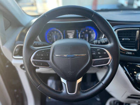 2017 Chrysler Pacifica