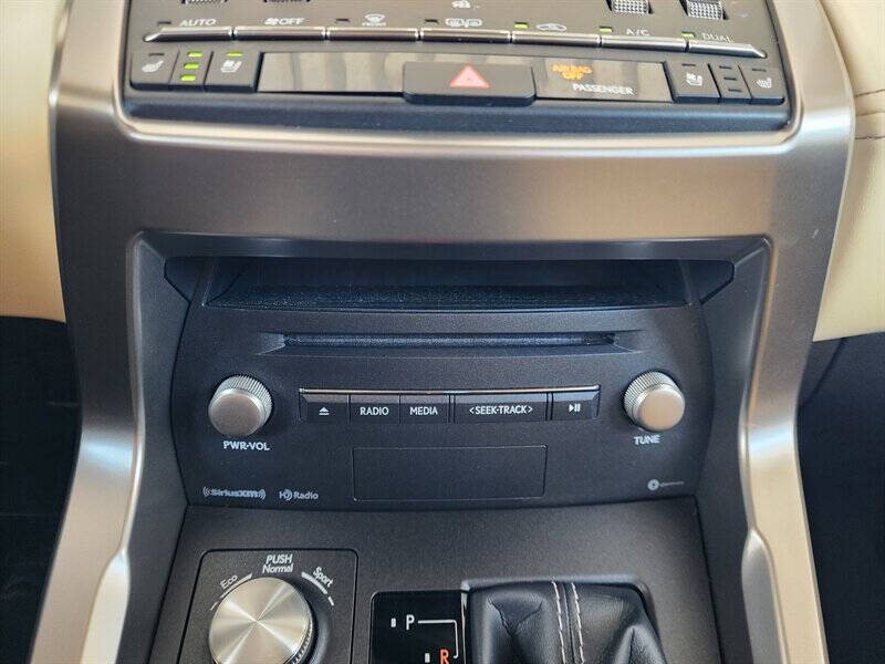2020 Lexus NX 300 Luxury