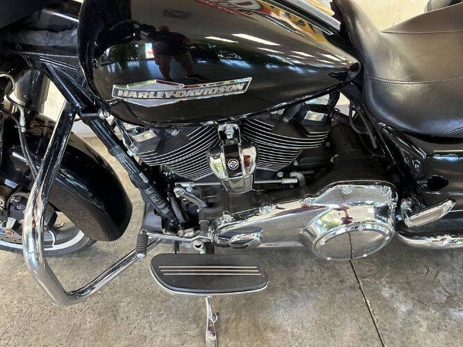 2021 Harley-Davidson Street Glide