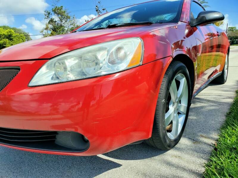 2007 Pontiac G6 for sale at M.D.V. INTERNATIONAL AUTO CORP in Fort Lauderdale FL