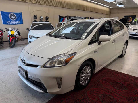 2014 Toyota Prius Plug-in Hybrid