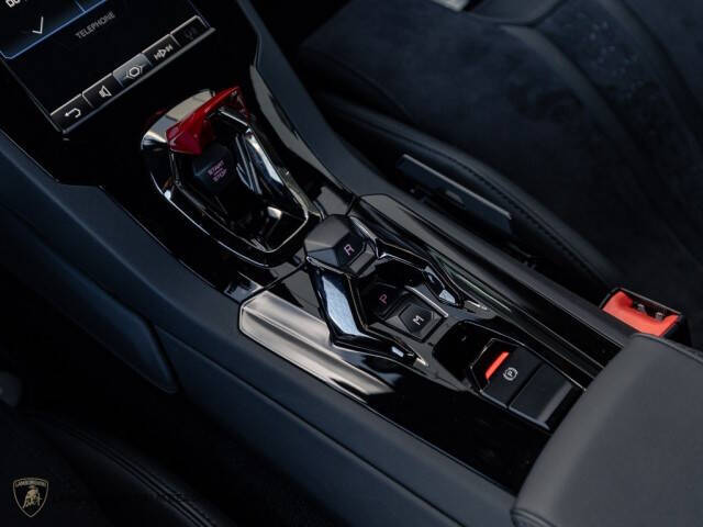 2023 Lamborghini Huracan Tecnica