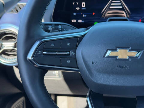 2024 Chevrolet Equinox EV LT