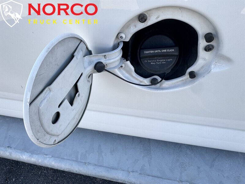 2023 GMC Savana 2500