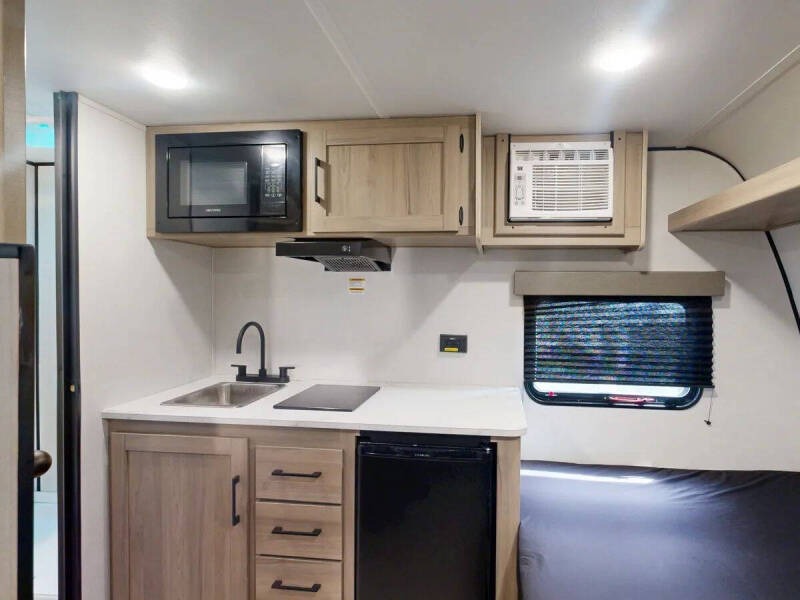 2025 Keystone RV COLEMAN