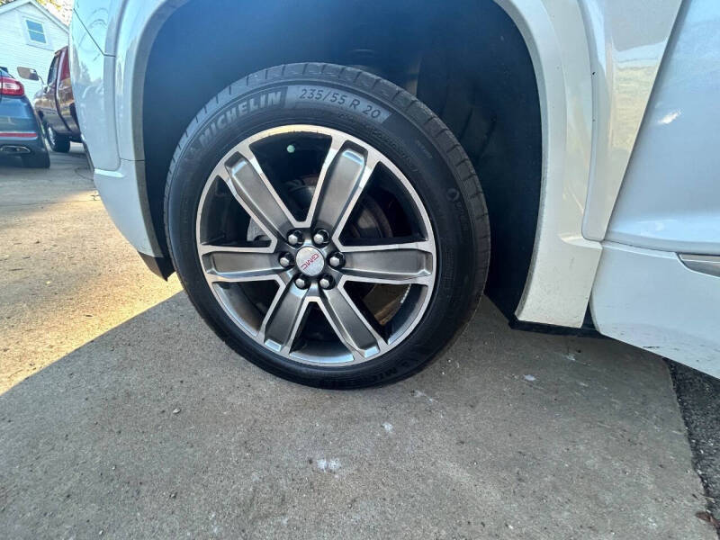 2018 GMC Acadia Denali