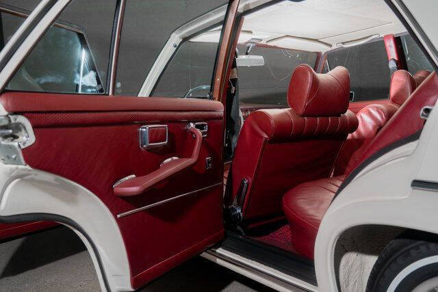 1973 Mercedes-Benz 280-Class