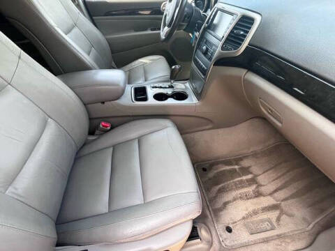 2013 Jeep Grand Cherokee Laredo