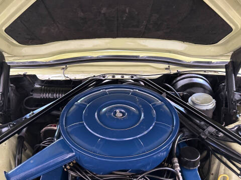 1966 Ford Thunderbird