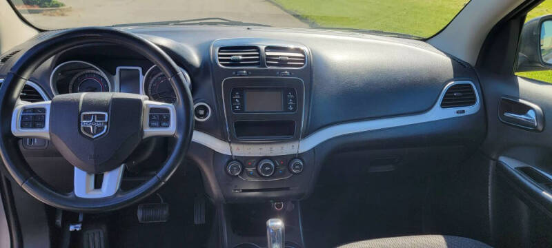 2017 Dodge Journey SE