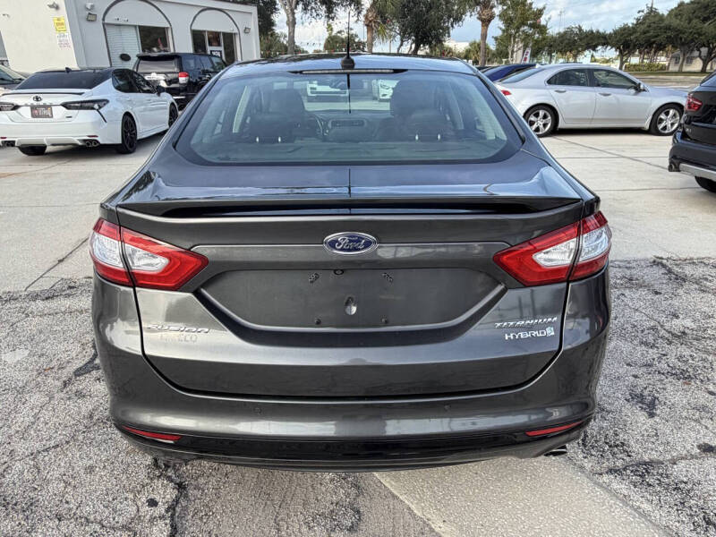 2016 Ford Fusion Hybrid Titanium