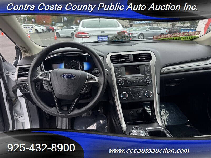 2018 Ford Fusion Hybrid S