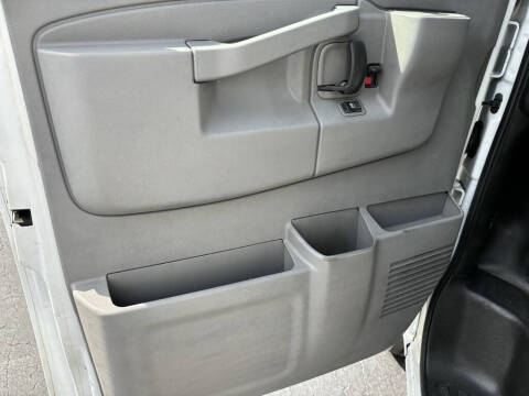 2018 Chevrolet Express 2500