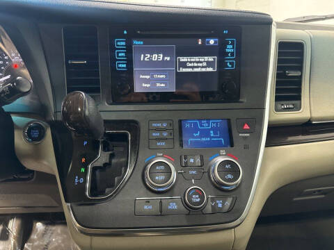 2017 Toyota Sienna