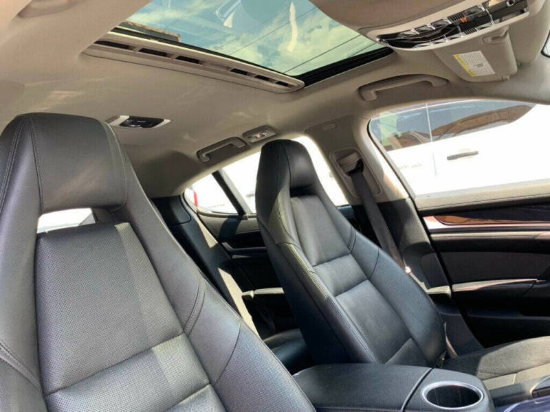 2015 Porsche Panamera