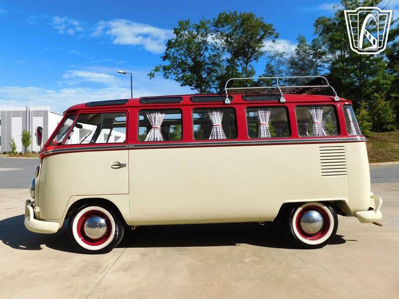 1975 Volkswagen Type 2