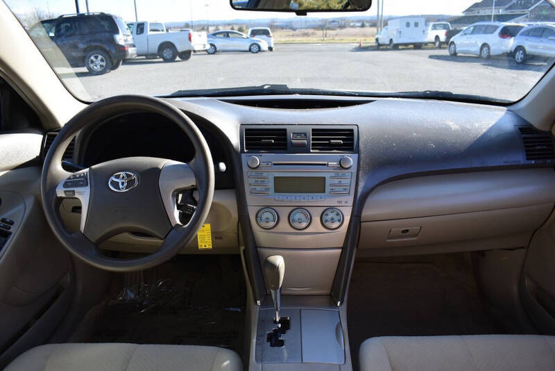 2009 Toyota Camry LE
