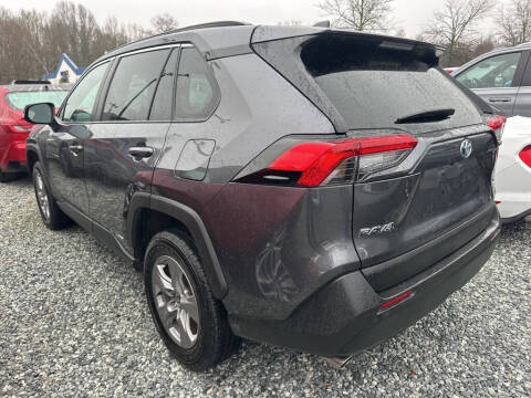 2024 Toyota RAV4 Hybrid XLE