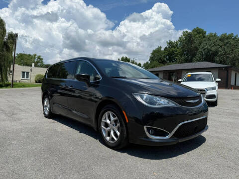 2019 Chrysler Pacifica Touring Plus
