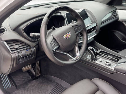 2024 Cadillac CT5-V