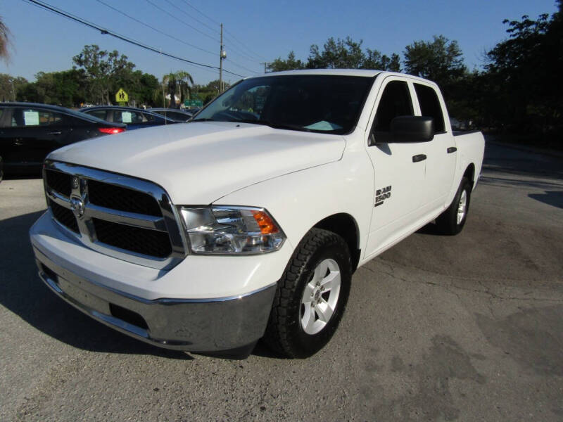 2022 RAM 1500 Classic SLT
