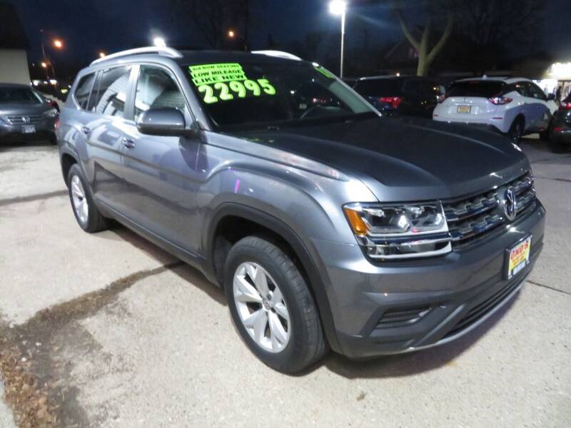 2018 Volkswagen Atlas for sale at Uno's Auto Sales in Milwaukee WI