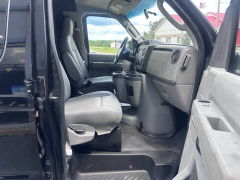 2013 Ford E-Series E-350 SD