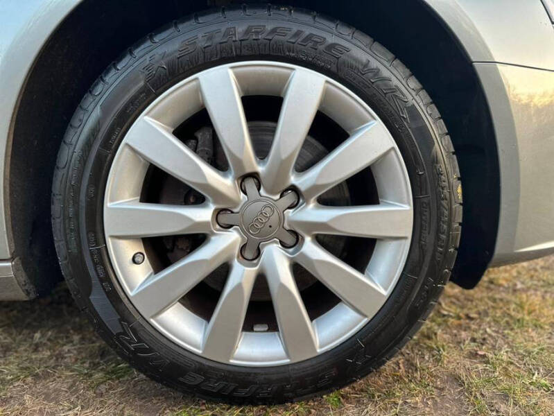 2010 Audi A4 2.0T quattro Premium Plus