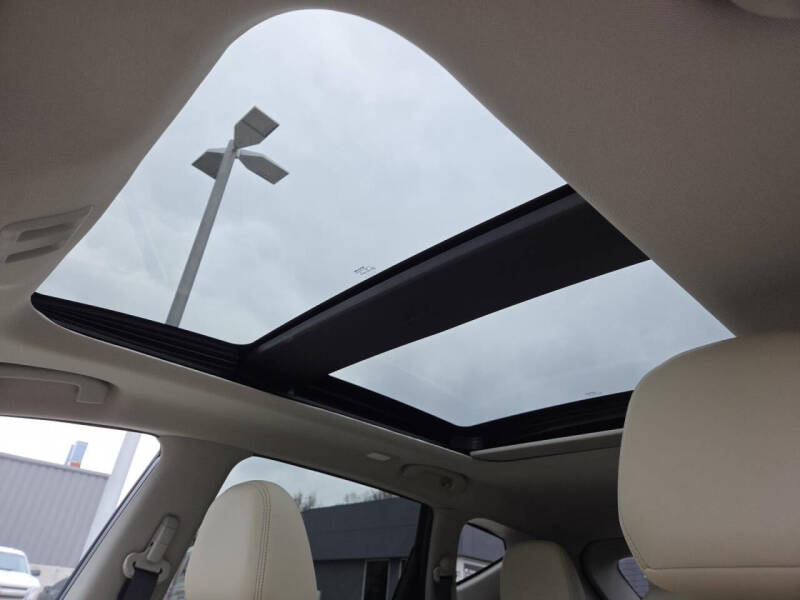 2023 Nissan Murano Platinum