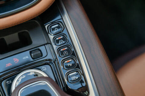 2021 Aston Martin DBX