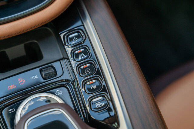 2021 Aston Martin DBX