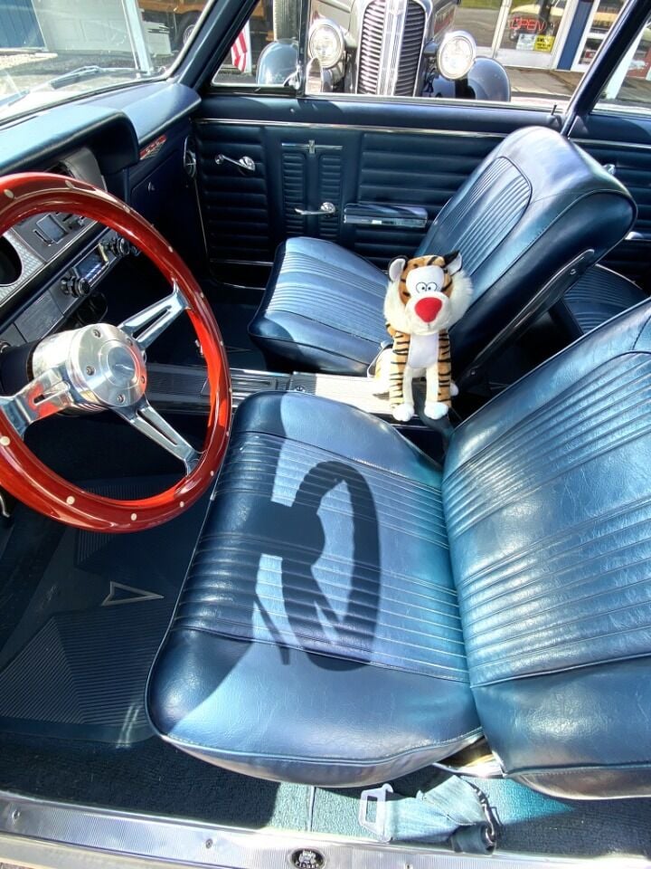 1964 Pontiac GTO 29