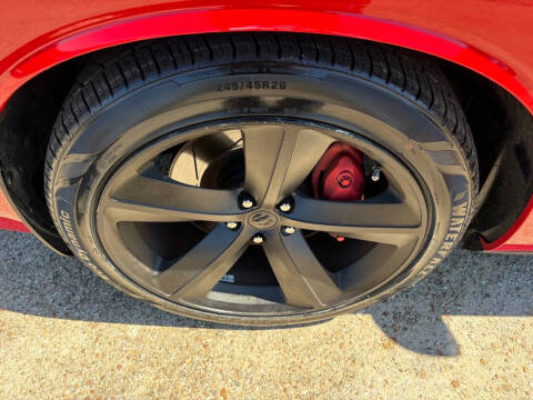 2010 Dodge Challenger SRT8